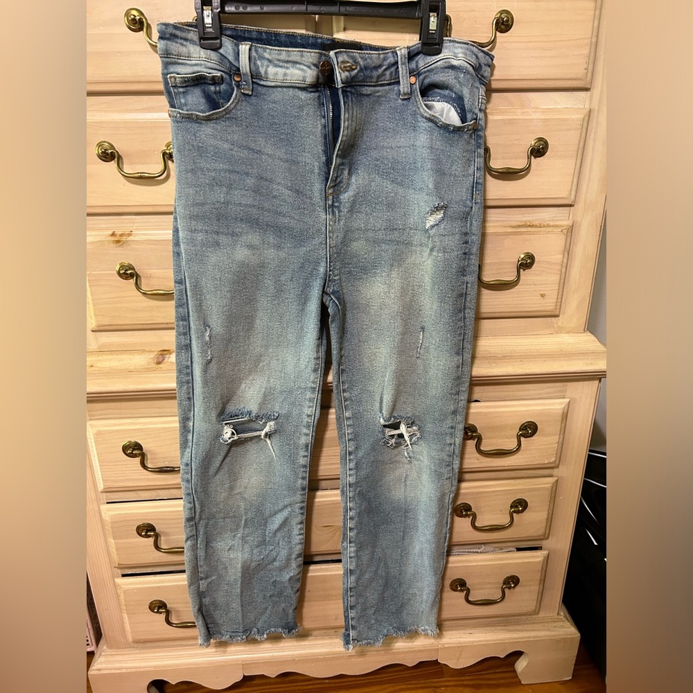 Kendall & Kylie Iconic High-Rise Blue Jeans